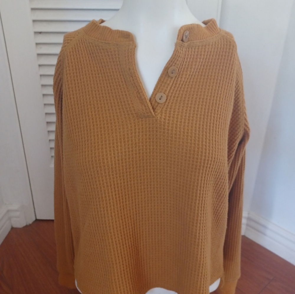 Lot of 2 Old Navy Women Sweater Top Cozy L M Casual Office Rust pumpkin Orange